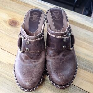 FRYE AND CO. Brown Heeled Boots